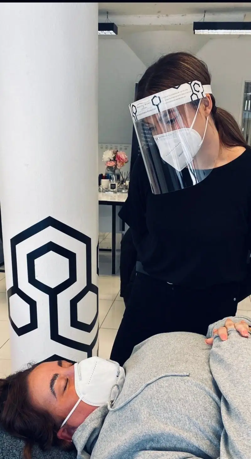 8a6db37e-ad52-4f1e-affd-6fb447005f50.jpg